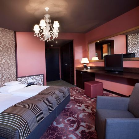 Lindner Hotel Nurburgring Motorsport, Part Of Jdv By Hyatt Bagian luar foto