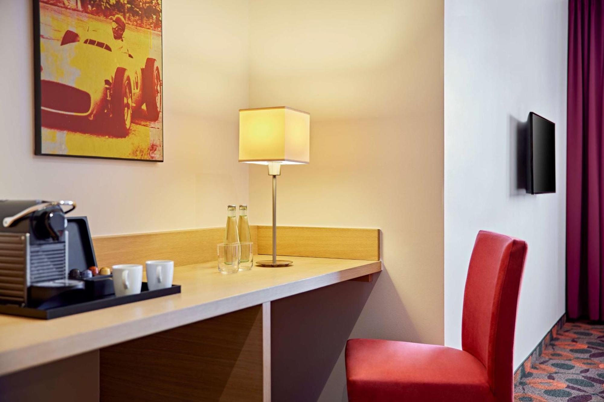 Lindner Hotel Nurburgring Motorsport, Part Of Jdv By Hyatt Bagian luar foto