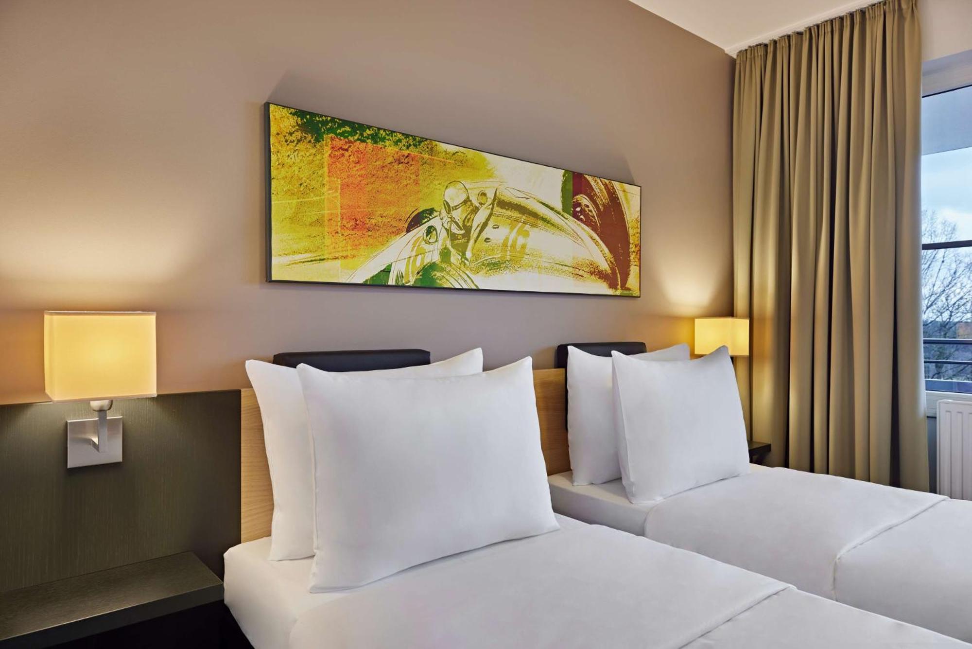 Lindner Hotel Nurburgring Motorsport, Part Of Jdv By Hyatt Bagian luar foto